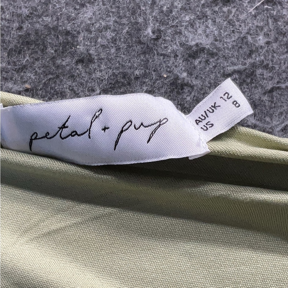 Spring Sage Dress - Picture 3 of 3